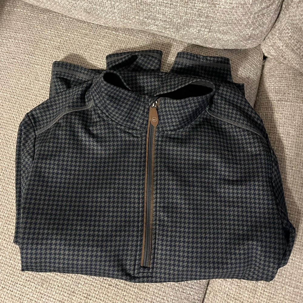 Vineyard vines sport pullover